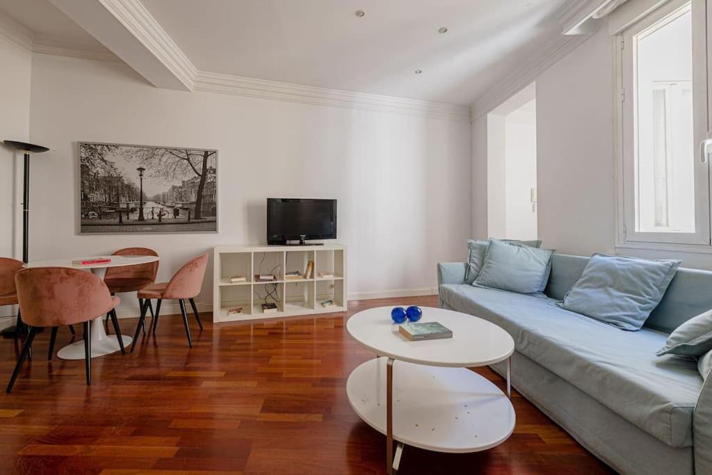 Modern Apartment In Chueca Inf3Iz4 Madri Exterior foto