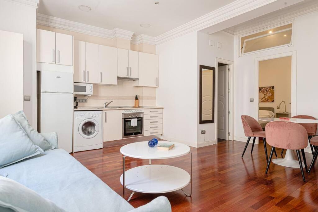 Modern Apartment In Chueca Inf3Iz4 Madri Exterior foto
